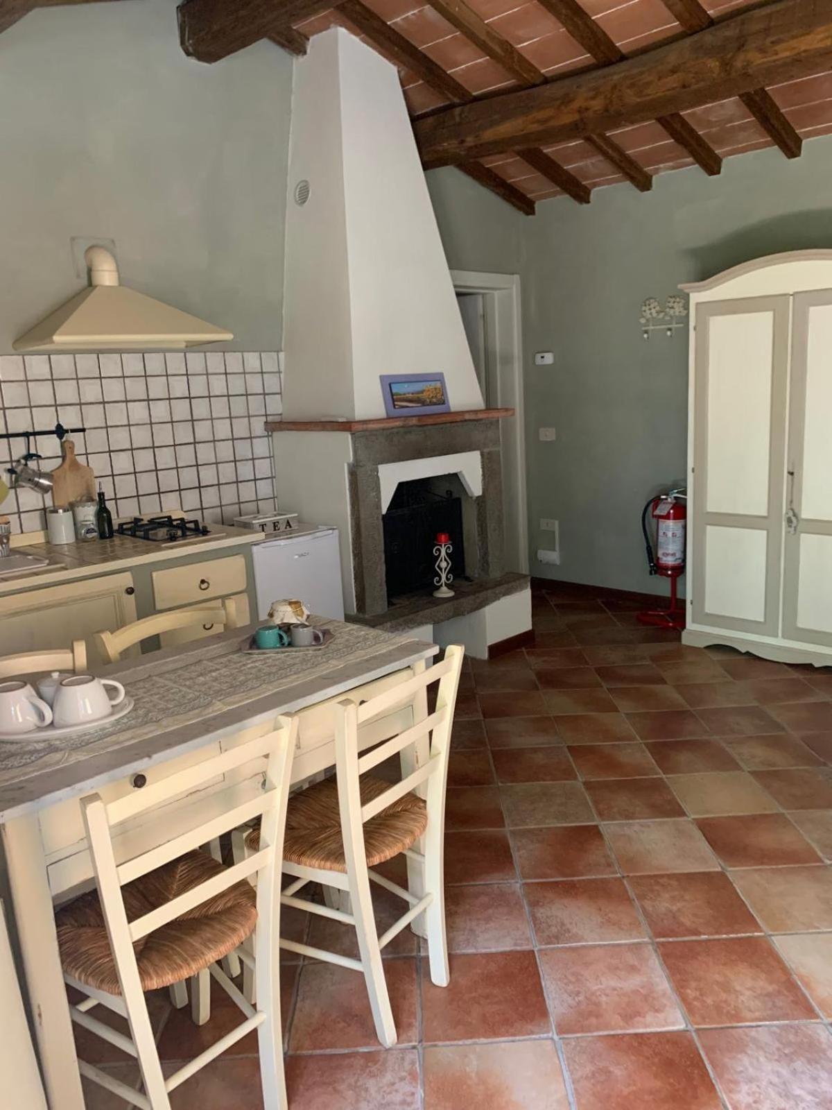 UzzanoLa Casa Sui Colli别墅 外观 照片
