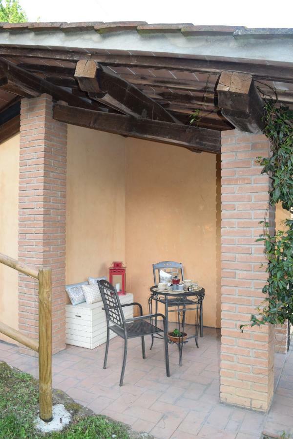 UzzanoLa Casa Sui Colli别墅 外观 照片